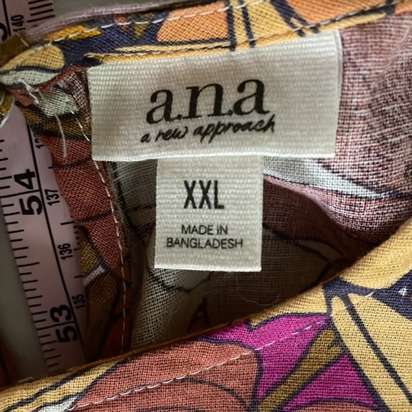 Cotton/Linen Floral Print Top - Picture 10 of 10